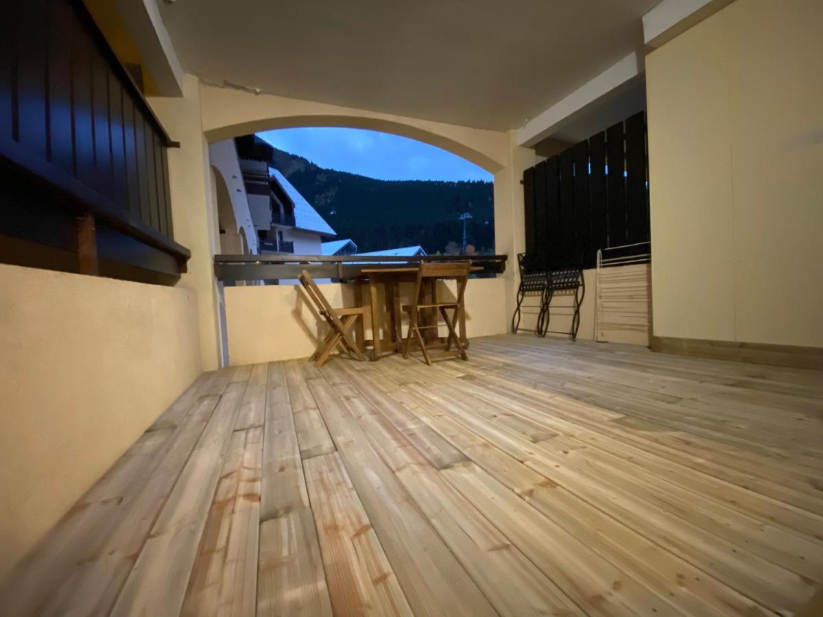 Poutran 2, Studio 4 Personnes Au Pied Des Pistes Avec Grande Terrasse オーズ エクステリア 写真